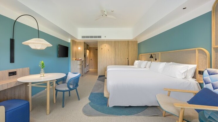 Centara Karon Resort